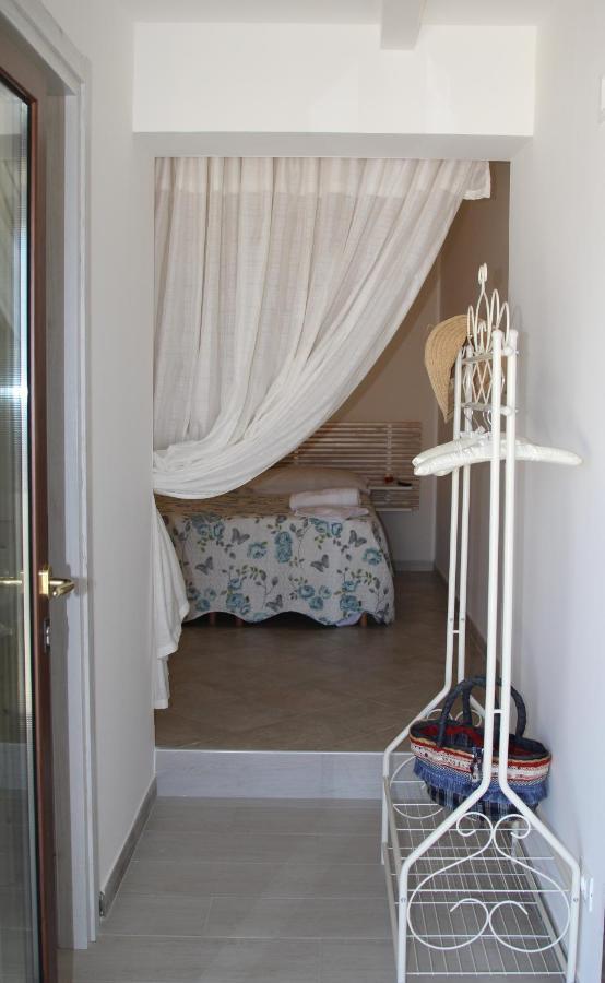 Hostal La Stanza Di Vali Sperlonga Exterior foto